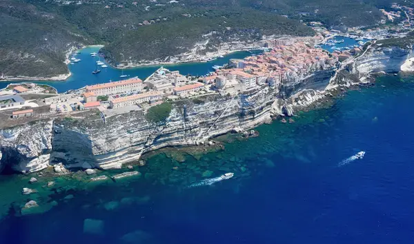 Monte Escalier Sérénité Pose monte escalier Bonifacio